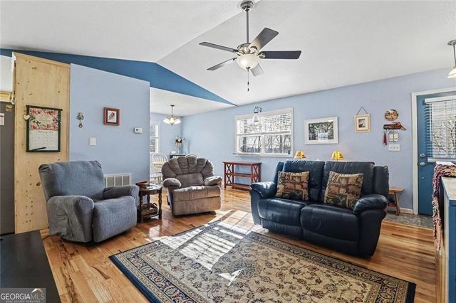 387 Ruby Lane, Mineral Bluff, GA 30559