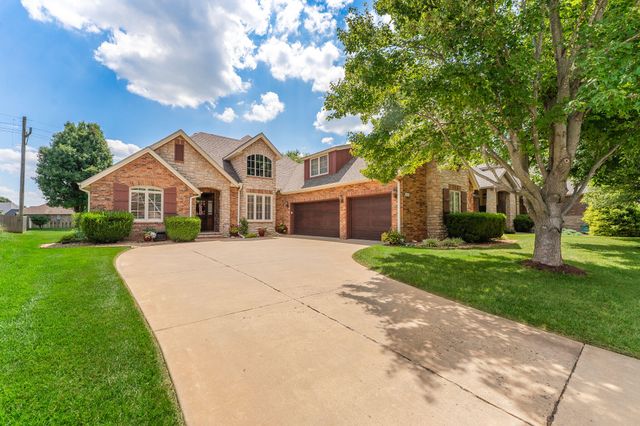 1409 N Wicklow Road, Nixa, MO 65714