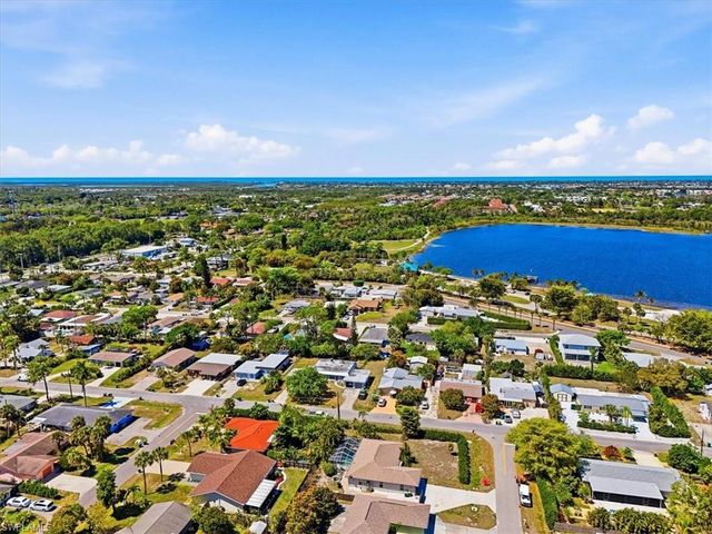 3918 Cindy AVE, Naples, FL 34112