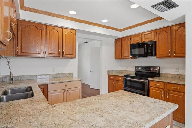 3918 Cindy AVE, Naples, FL 34112