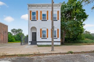 3618 S Broadway Street, St Louis, MO 63118