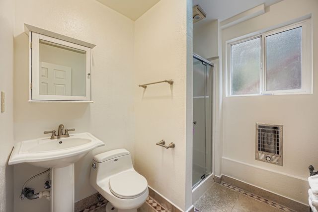 29933 3RD AVE SW, Federal Way, WA 98023