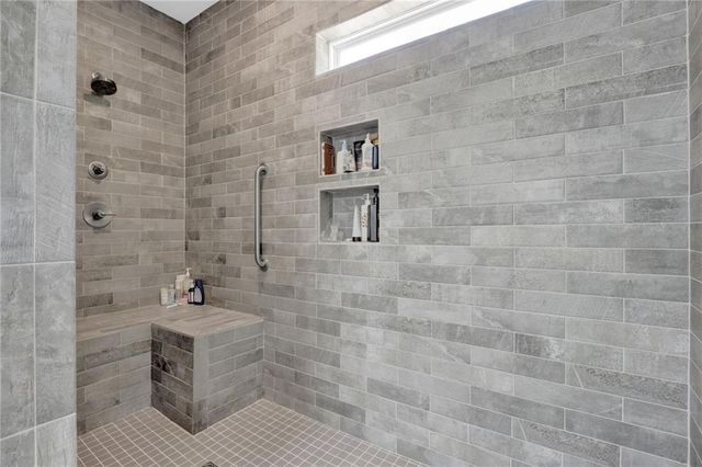 210 Man O War Court, Canton, GA 30115