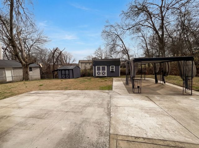 4116 Buenaview Ct, Nashville, TN 37218