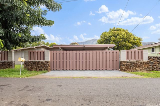 84-824 Fricke Street, Waianae, HI 96792