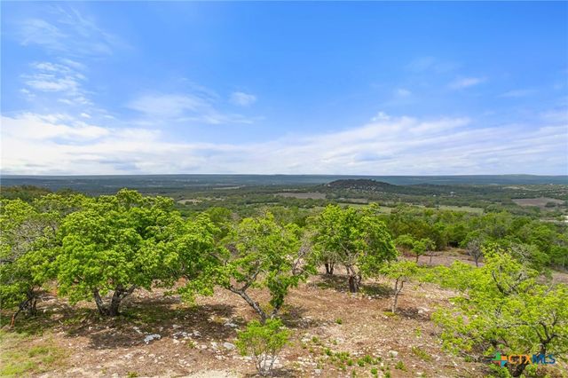 408 Osage Way, Johnson City, TX 78636