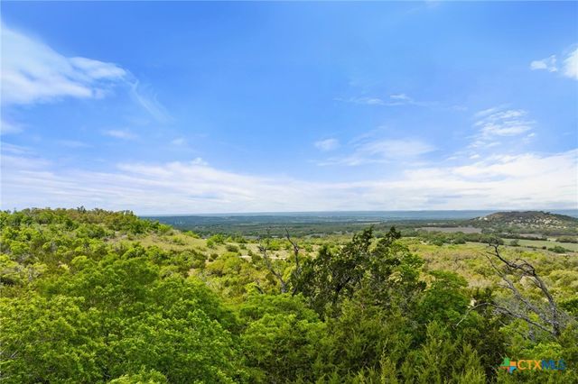 408 Osage Way, Johnson City, TX 78636