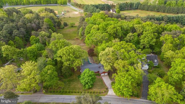 1159 DICUS MILL RD, Millersville, MD 21108