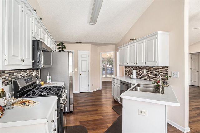 257 SE Ashland Park SE Court, Lawrenceville, GA 30045