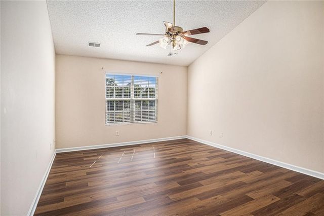 257 SE Ashland Park SE Court, Lawrenceville, GA 30045
