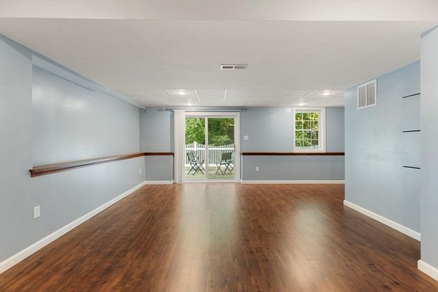 30 Lowe St, Tewksbury, MA 01876