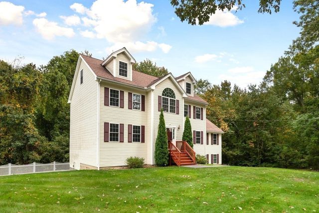 30 Lowe St, Tewksbury, MA 01876