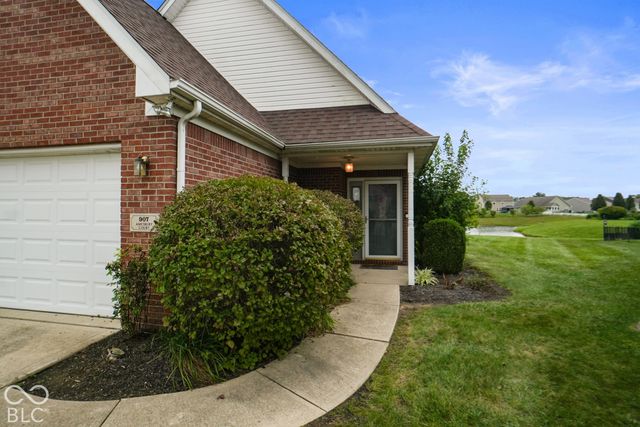 907 Amesbury Court, Indianapolis, IN 46217