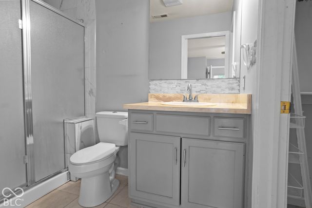907 Amesbury Court, Indianapolis, IN 46217