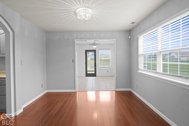907 Amesbury Court, Indianapolis, IN 46217