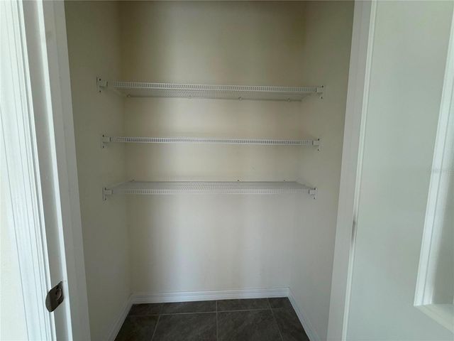 2763 COMMON FIG RUN, Wesley Chapel, FL 33543