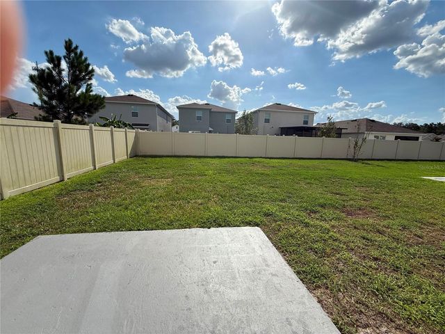 2763 COMMON FIG RUN, Wesley Chapel, FL 33543