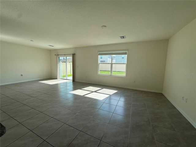 2763 COMMON FIG RUN, Wesley Chapel, FL 33543