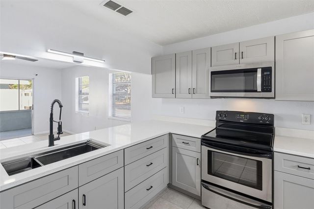 950 BELTREES STREET, Dunedin, FL 34698