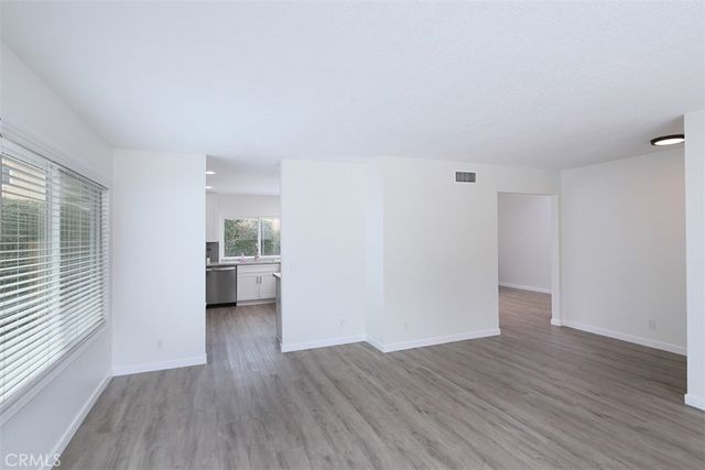 7562 Taylor Drive, Huntington Beach, CA 92648