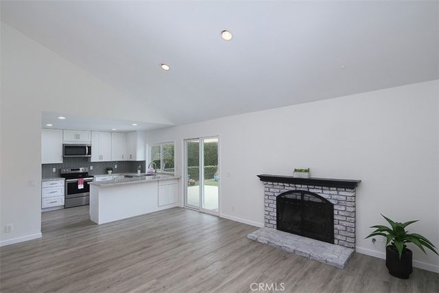 7562 Taylor Drive, Huntington Beach, CA 92648