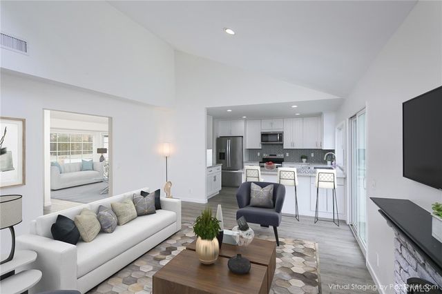 7562 Taylor Drive, Huntington Beach, CA 92648