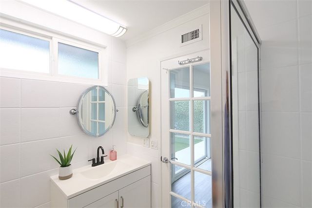 7562 Taylor Drive, Huntington Beach, CA 92648