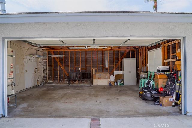7562 Taylor Drive, Huntington Beach, CA 92648