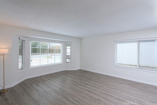 7562 Taylor Drive, Huntington Beach, CA 92648
