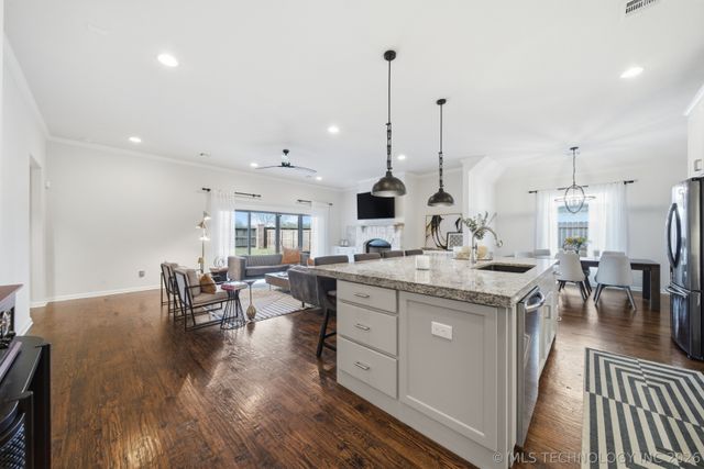 4002 W Tuscon Place, Broken Arrow, OK 74011