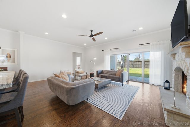 4002 W Tuscon Place, Broken Arrow, OK 74011