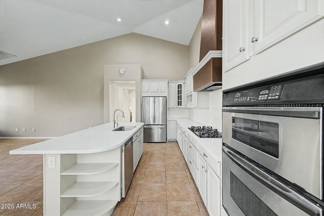830 E Canyon Way, Chandler, AZ 85249