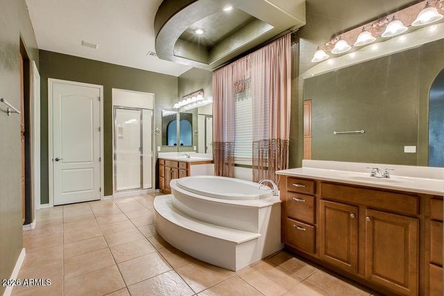 830 E Canyon Way, Chandler, AZ 85249