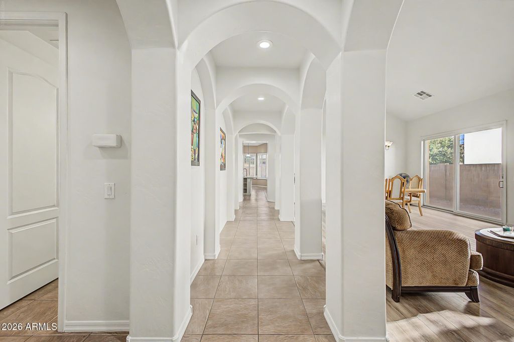 830 E Canyon Way, Chandler, AZ 85249 — photo 4