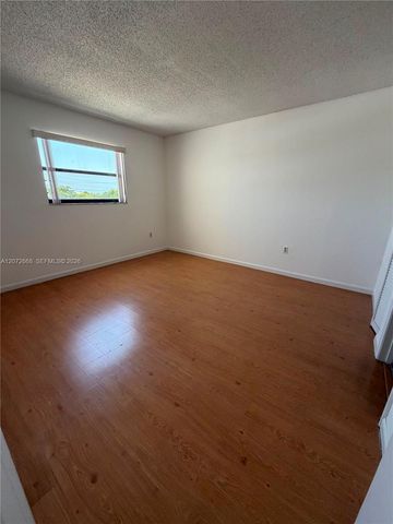 8145 NW 7th Street 406, Miami, FL 33126