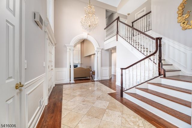 18 Kerby Ln, Mendham Boro, NJ 07945