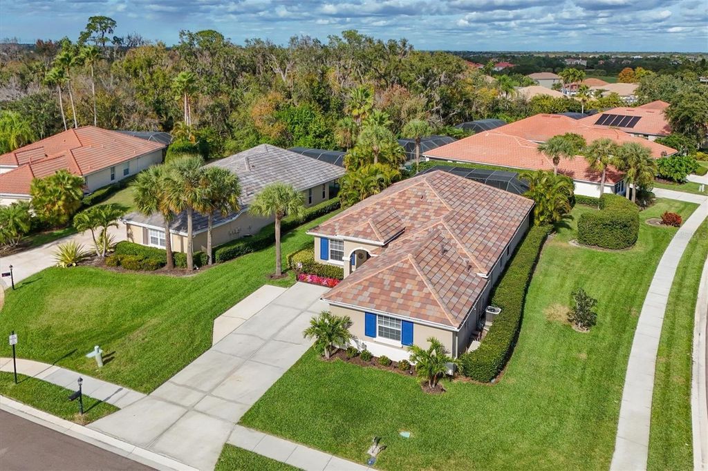 Image 6 of property listing at 9617 TURNING LEAF TERRACE, Bradenton, FL 34212