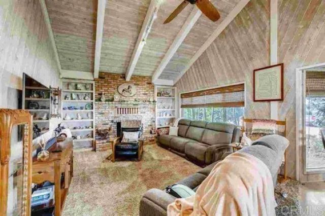 2081 Elevado Road, Vista, CA 92084