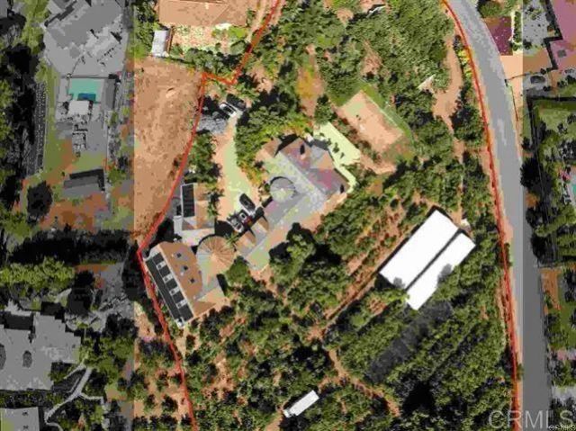 2081 Elevado Road, Vista, CA 92084