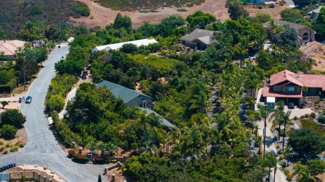2081 Elevado Road, Vista, CA 92084