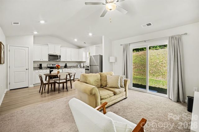 3150 Maple Ridge Drive, Gastonia, NC 28052