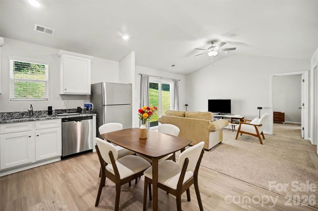 3150 Maple Ridge Drive, Gastonia, NC 28052