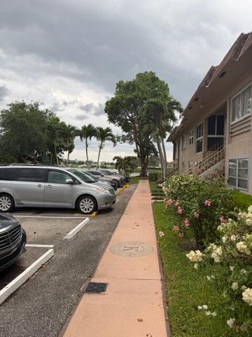 149 Stratford, West Palm Beach, FL 33417