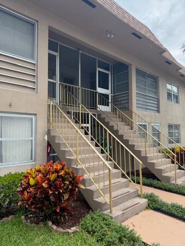 149 Stratford, West Palm Beach, FL 33417