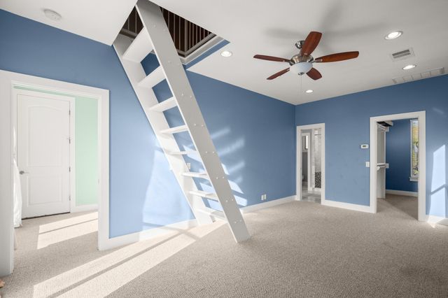 20005 Rod and Gun Club RD, Spicewood, TX 78669