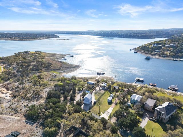 20005 Rod and Gun Club RD, Spicewood, TX 78669