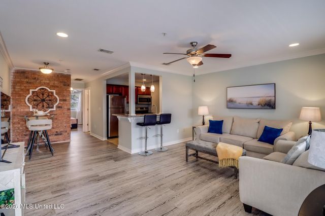 1282 Beach Boulevard, 209, Biloxi, MS 39530