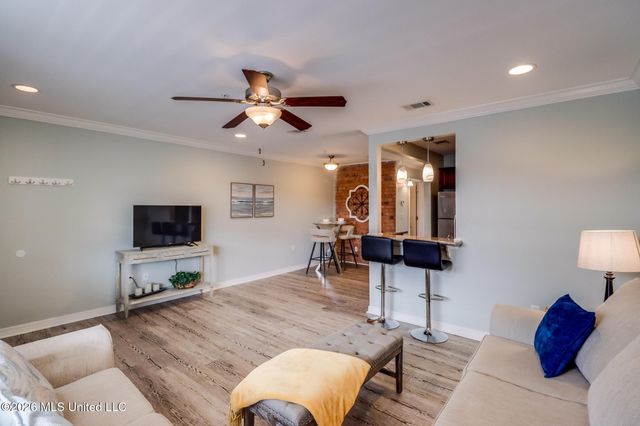 1282 Beach Boulevard, 209, Biloxi, MS 39530