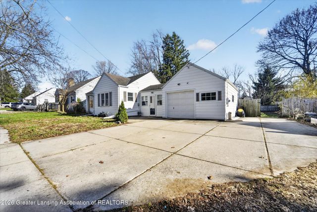 630 E Greenlawn Avenue, Lansing, MI 48910