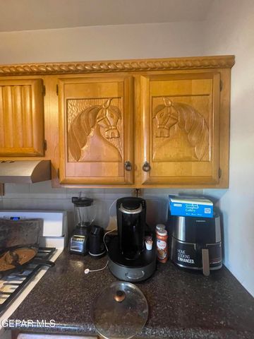 2616 W Wyoming Avenue, El Paso, TX 79903
